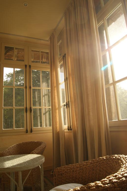 ホテルChateau De La Verrerie オービ二ー・シュル・ ネール 部屋 写真